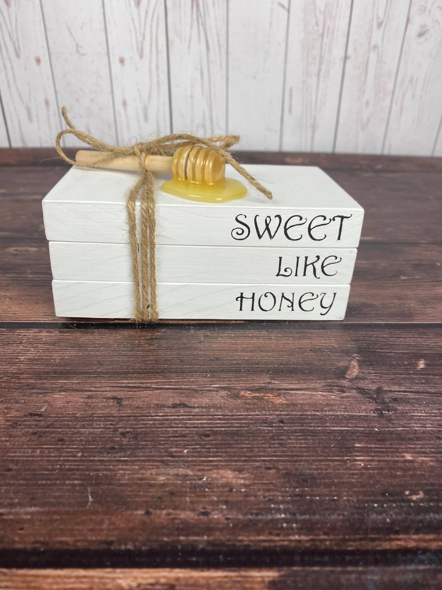 Sweet like honey faux book set with honey dipper