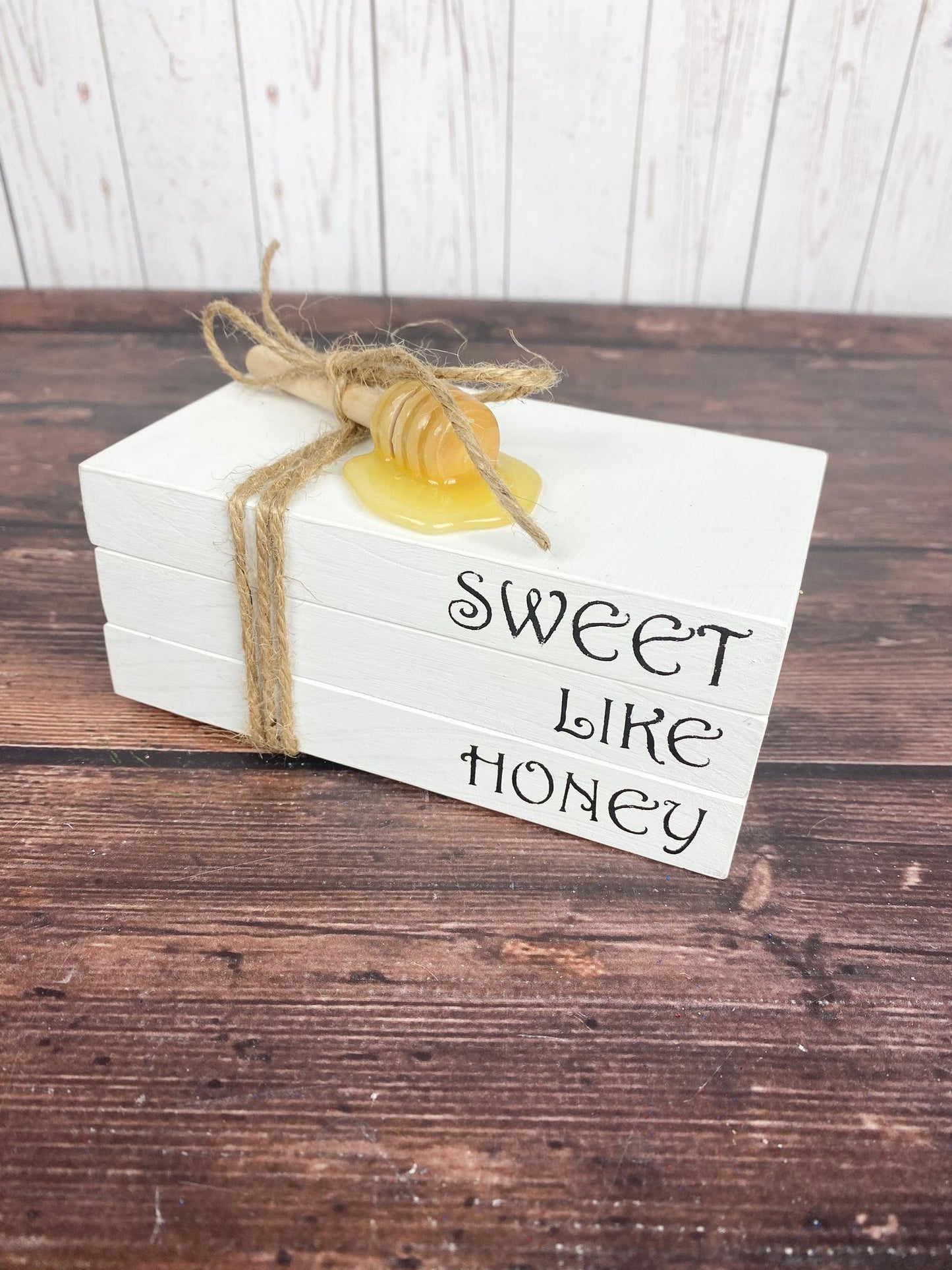 Sweet like honey faux book set with honey dipper