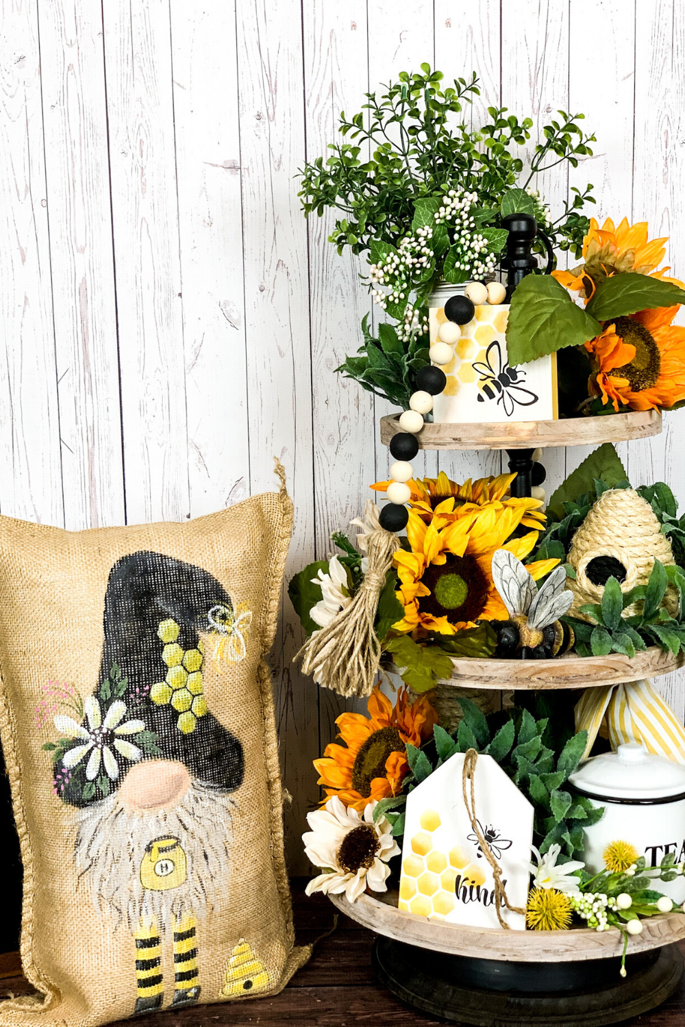 Black & Natural Wooden Bead Garland