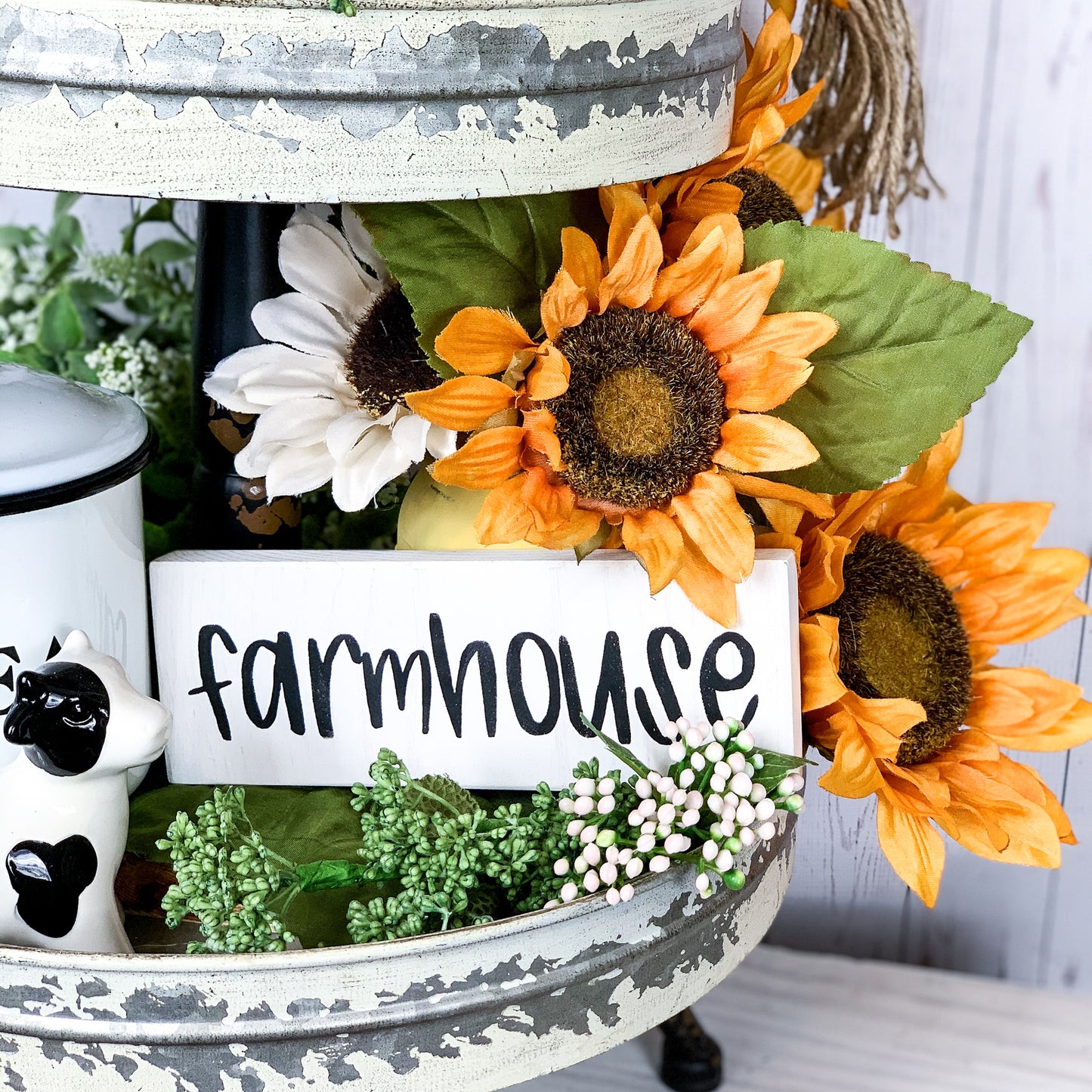 Farmhouse tiered tray sign