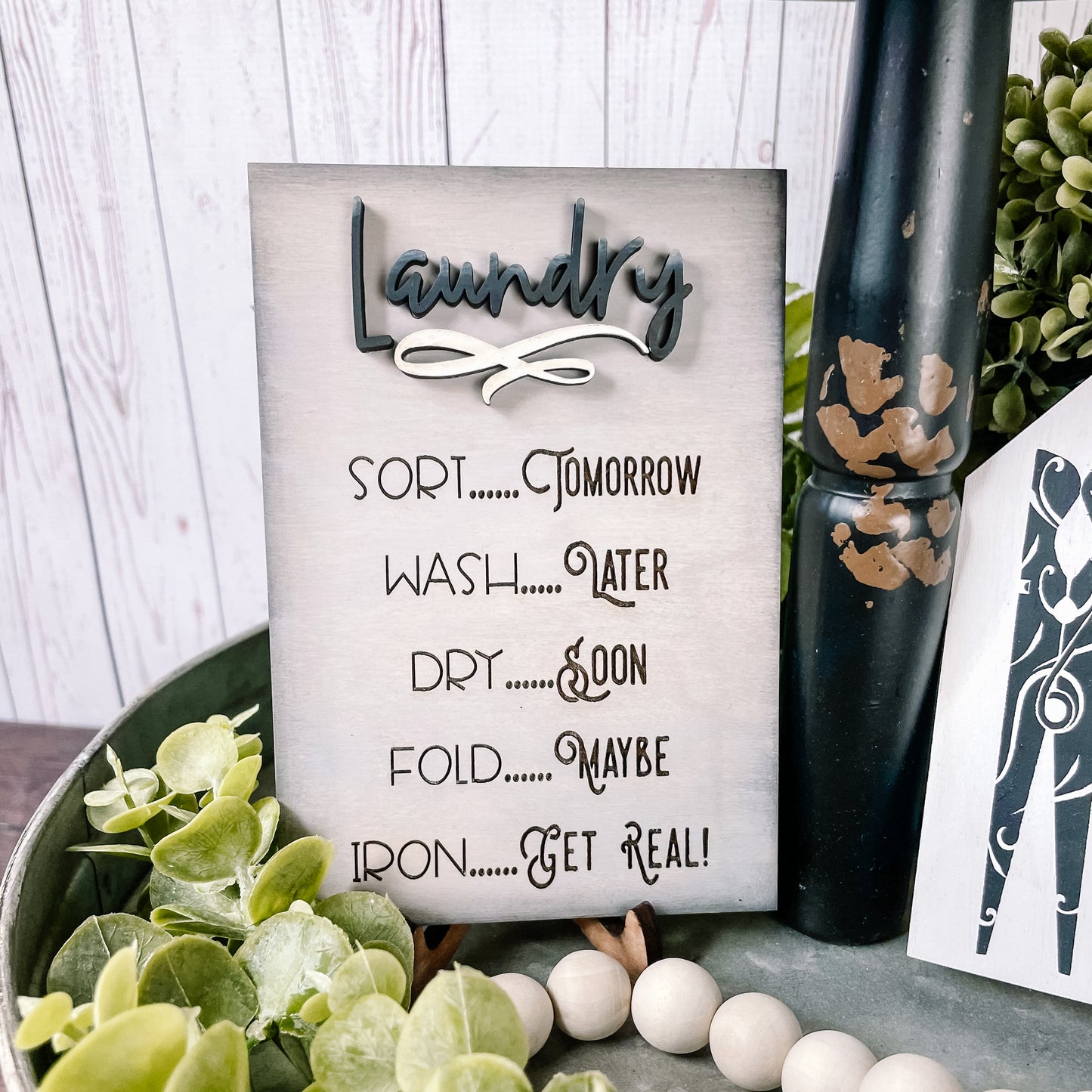Laundry Schedule Sign