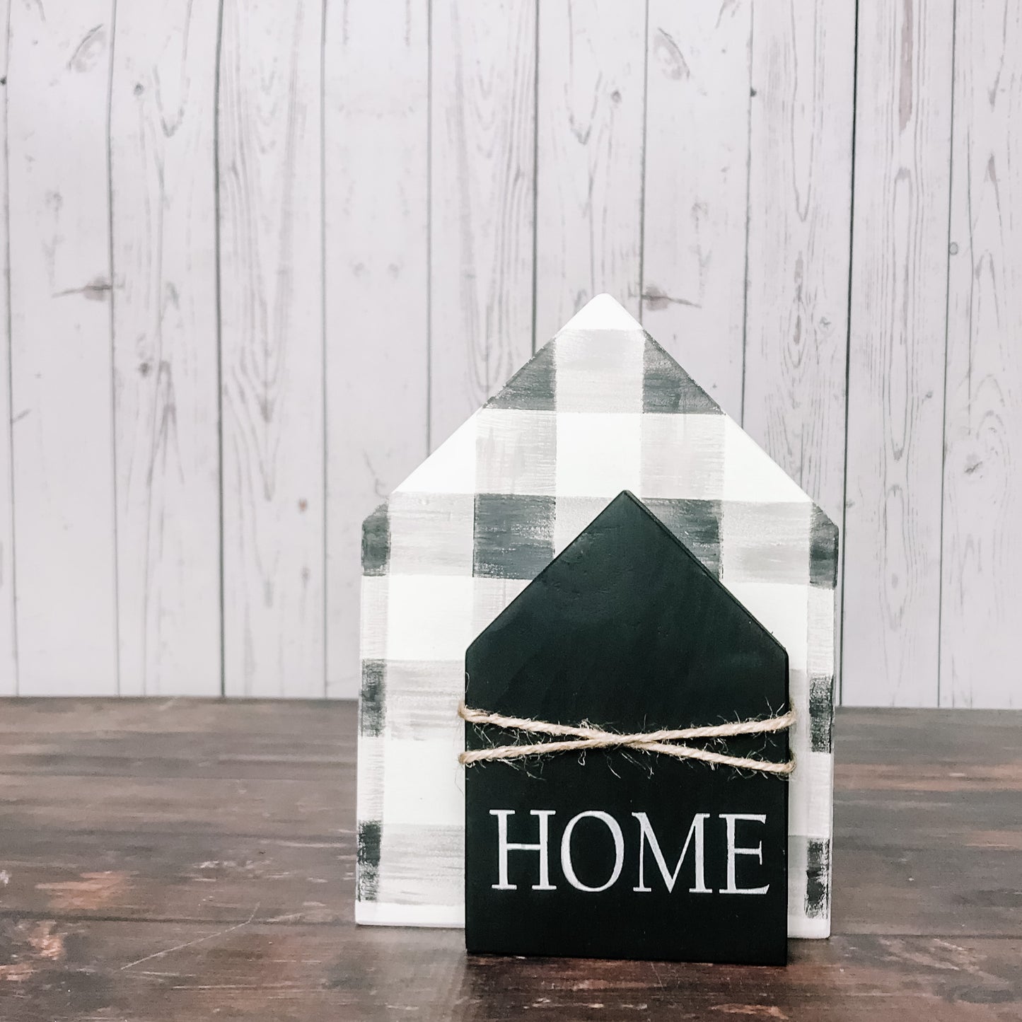 Black Home tier tray sign