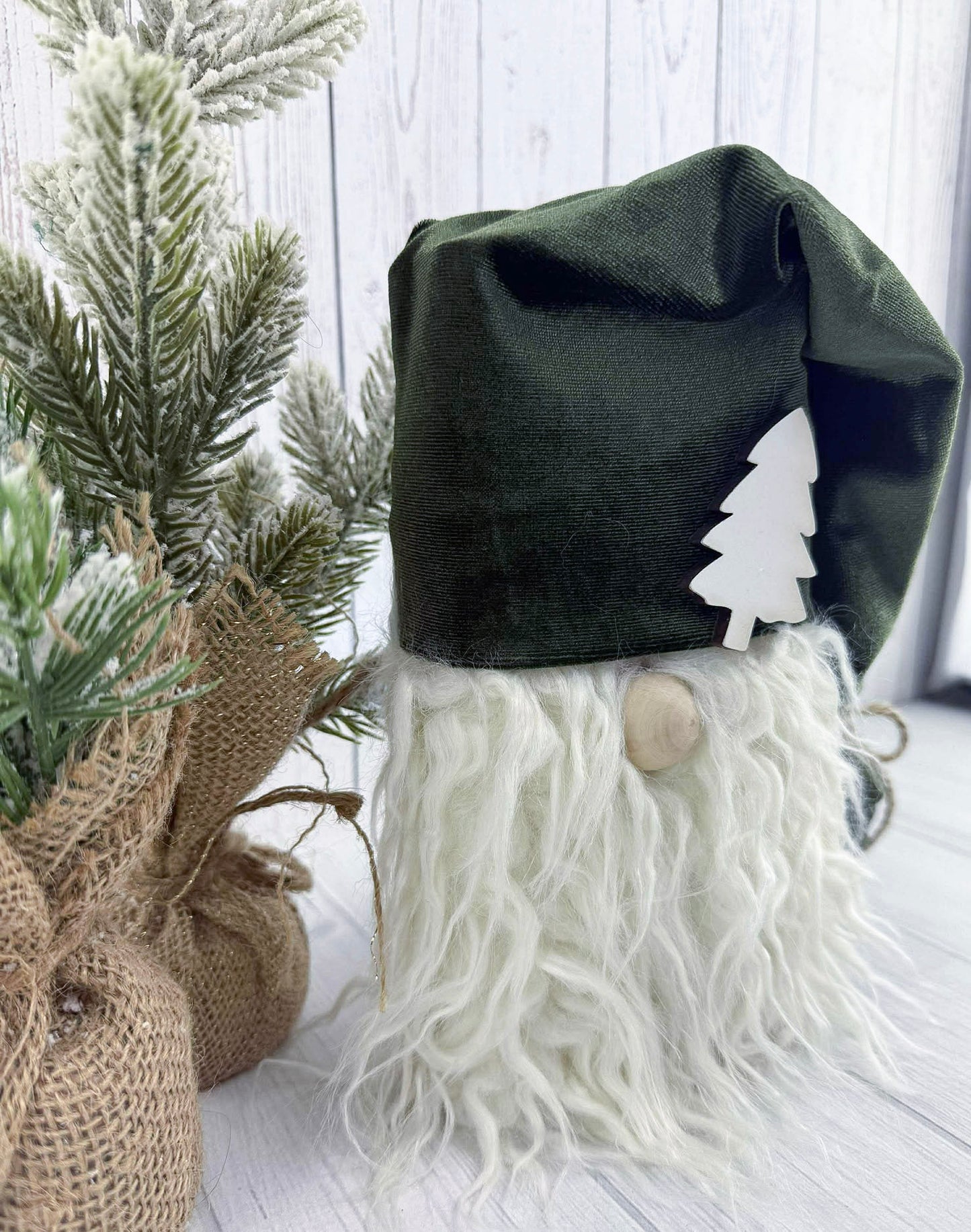 Evergreen Christmas Gnome – Rustic Holiday Shelf Sitter Décor