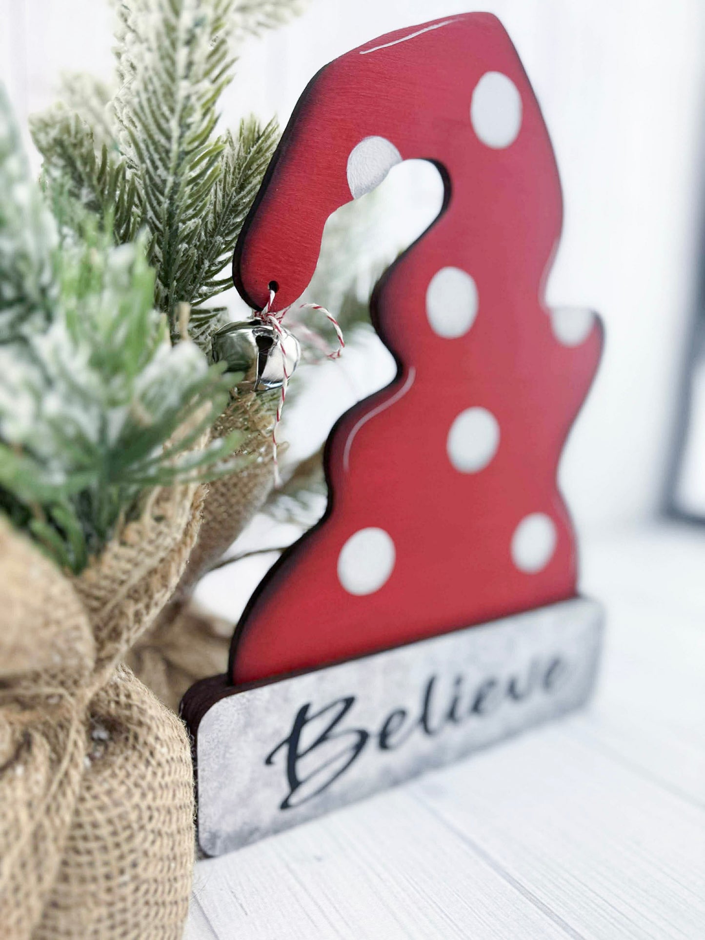 Santa Hat Shelf Sitter