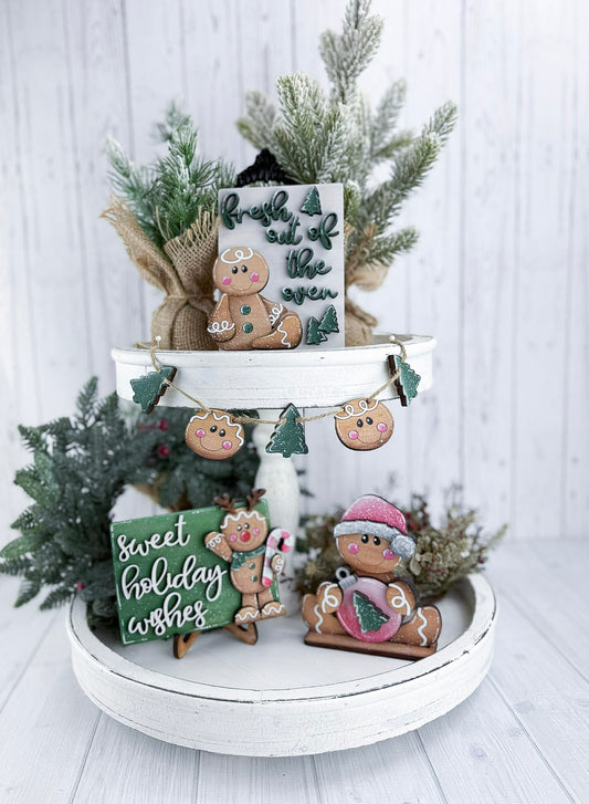 Gingerbread Holiday Tray Set