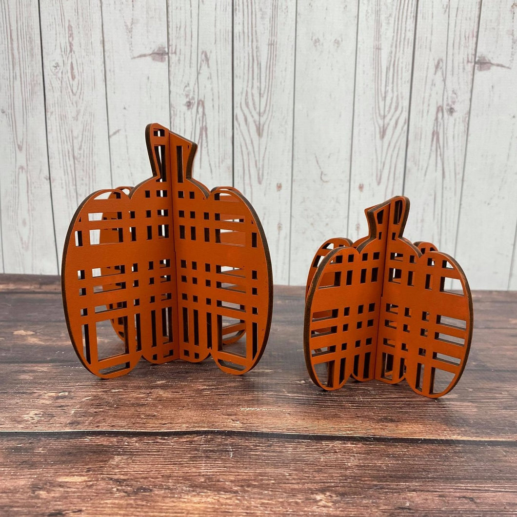 3D Plaid Pumpkins