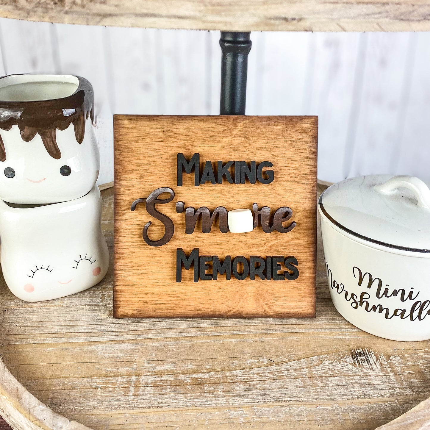 Making S'more Memories Sign