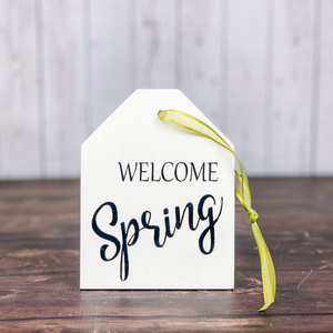 Welcome Spring Tag